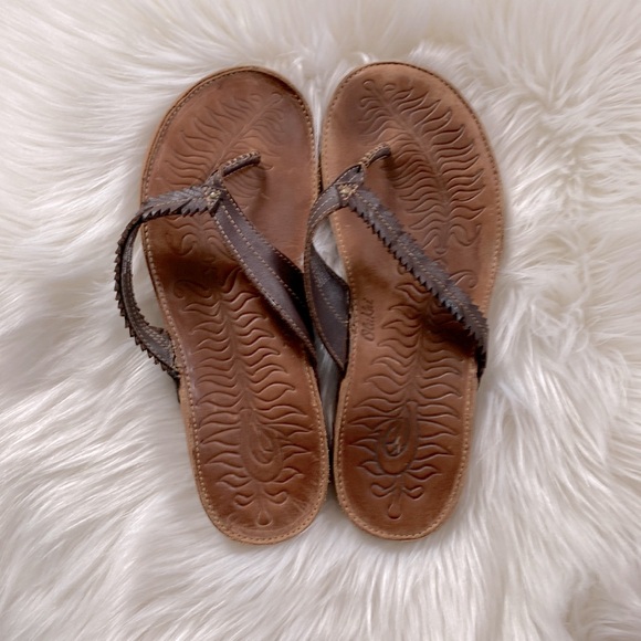 Olukai Sandals - Picture 7 of 10